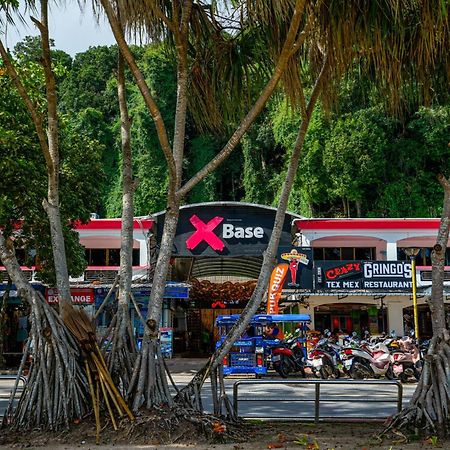 Base Party Hostel Ao Nang Dış mekan fotoğraf