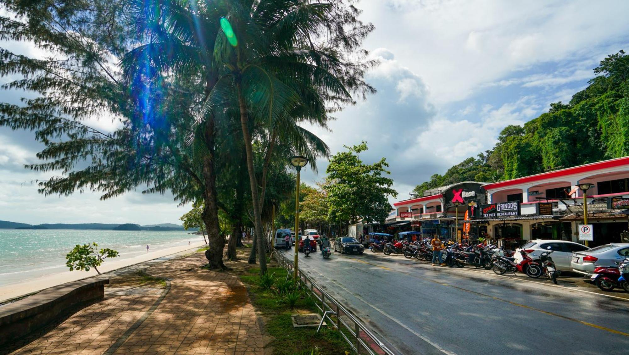 Base Party Hostel Ao Nang Dış mekan fotoğraf